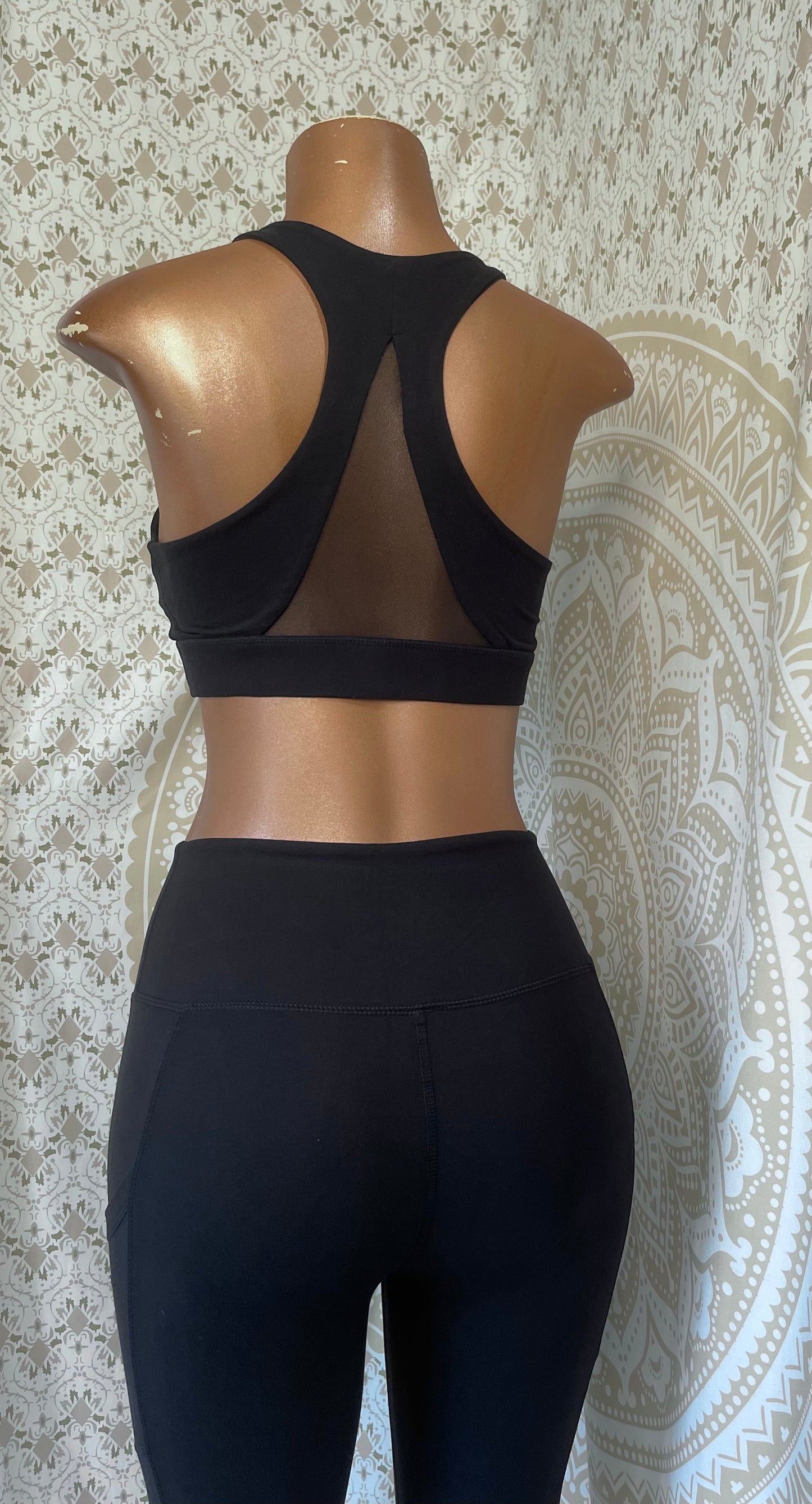 Triangle Mesh Sports Bra Standard/Plus